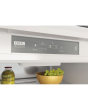 Whirlpool WHC18T332 55CM 70/30 Integrated Fridge Freezer