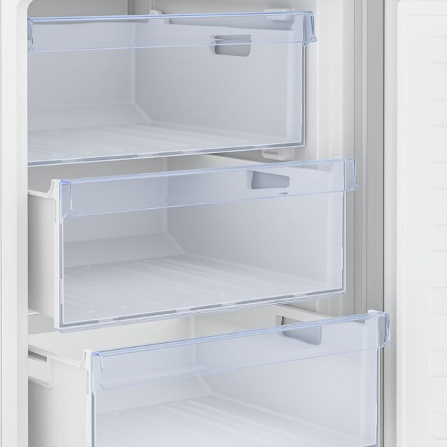 Beko CSG4582S 55cm Fridge Freezer - Silver