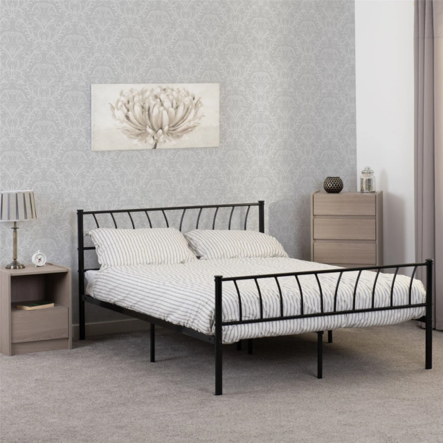 Lisdorat 200-203-122 HARLOW 4'6inch BED - BLACK