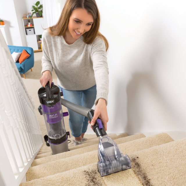 VAX UCUESHV1 Air Lift Steerable Pet Pro Vacuum Cleaner