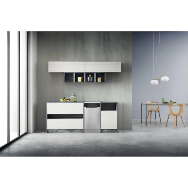 Whirlpool WSFE2B19XUKN Freestanding Slimline Dishwasher - Stainless Steel